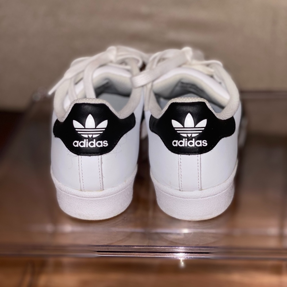 Adidas Classic Superstar Sneakers - Picture 4 of 8